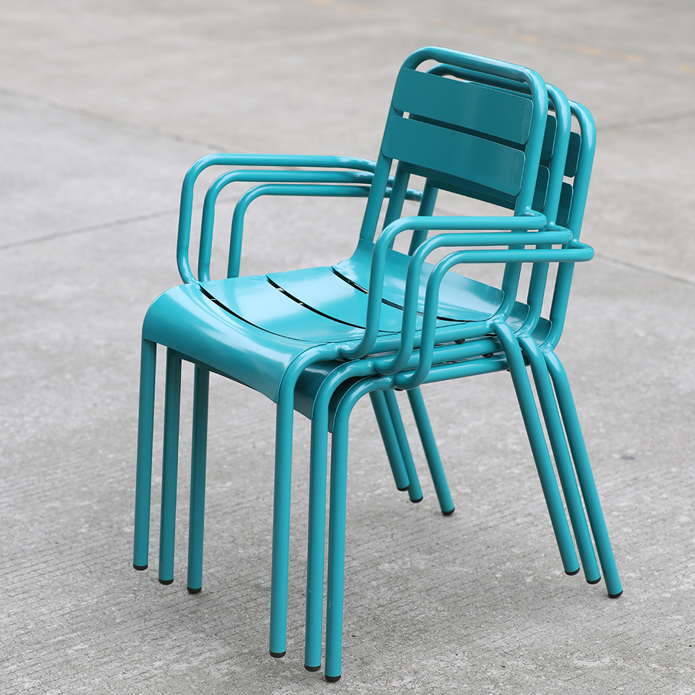 Steel vs Aluminum Outdoor Restaurant Furniture: Which Is Better?cid=3